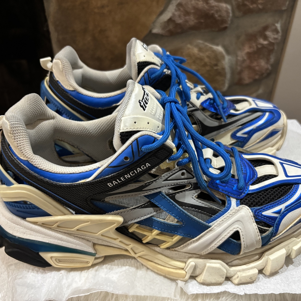 Balenciaga Men's Blue and Black Sneakers